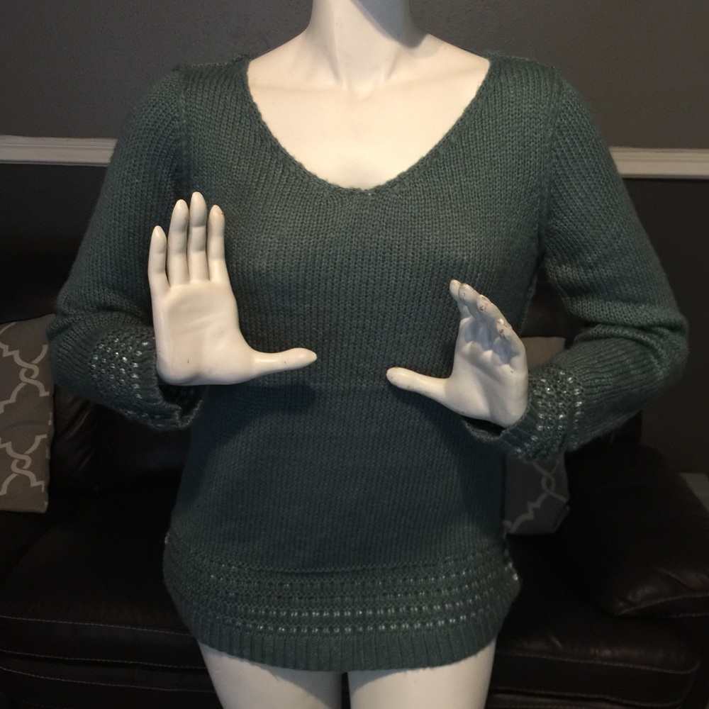 🌟LC Lauren Conrad Novelty Sweater final price 🌟